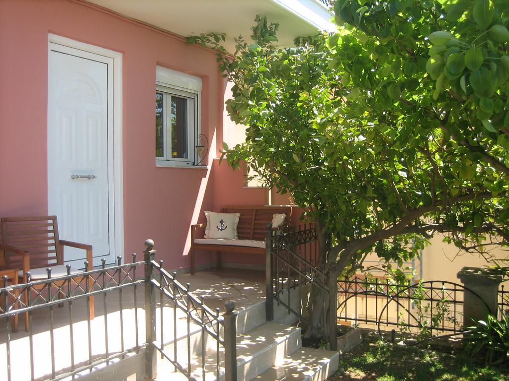Villa Sunset Paralia Vrachou Exterior photo
